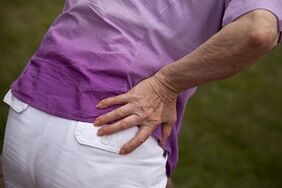 Pain in hip joint with osteoarthritis