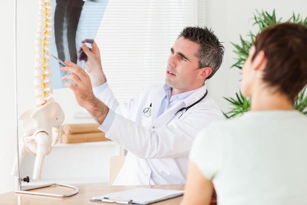 consultation with a specialist in cervical osteochondrosis